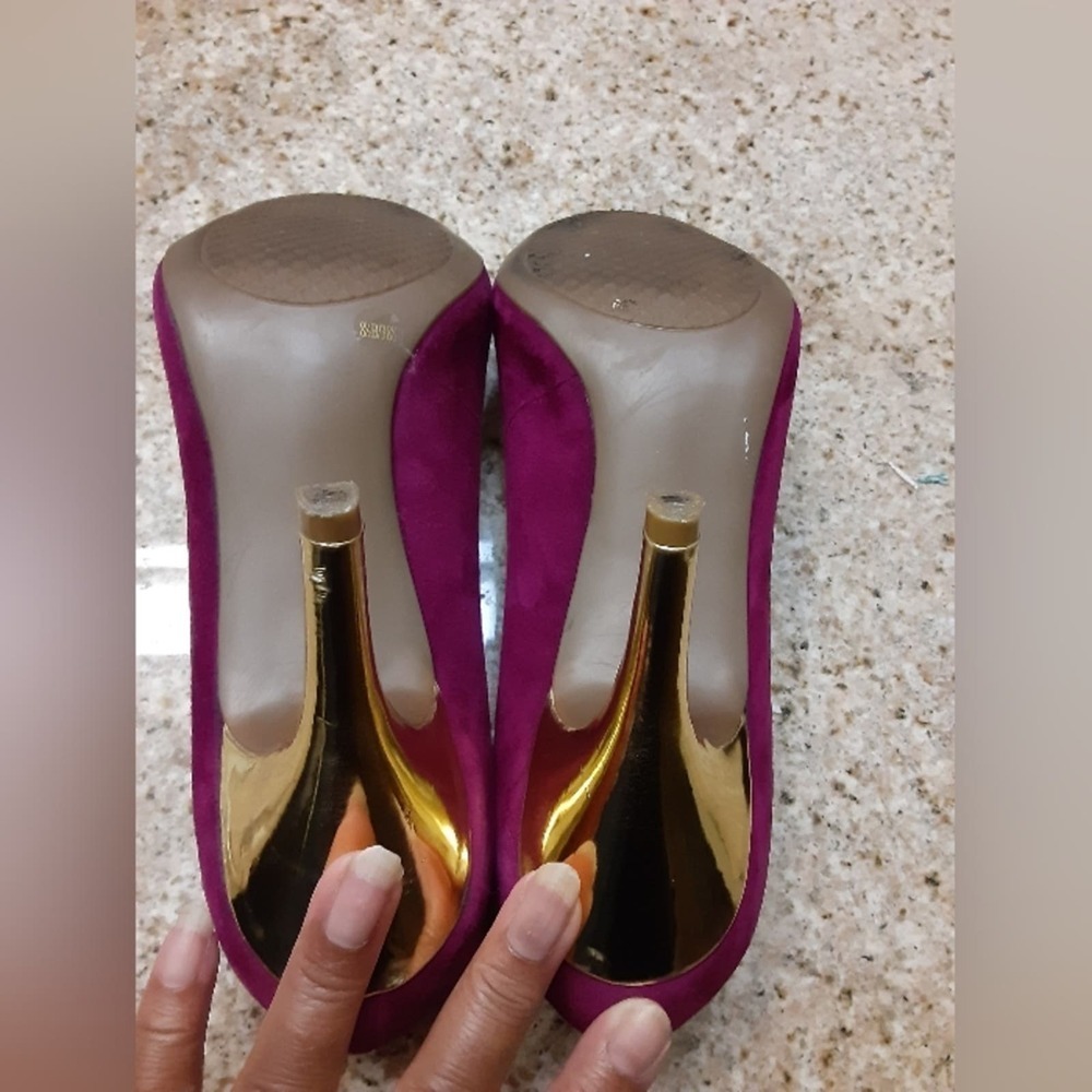 Jessica Simpson Highheel Pumps - Picture 5 of 8